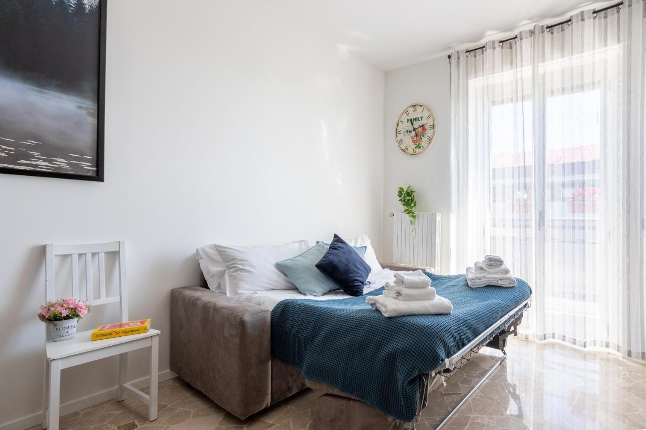 Milano City Apartments - Parking And Comfort - Spacious Apt Up To 8 Pax エクステリア 写真