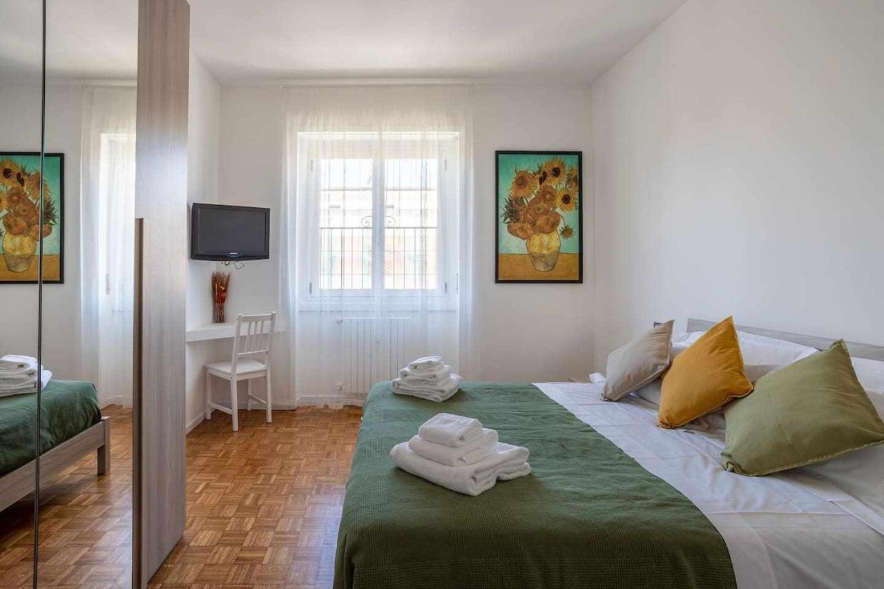 Milano City Apartments - Parking And Comfort - Spacious Apt Up To 8 Pax エクステリア 写真