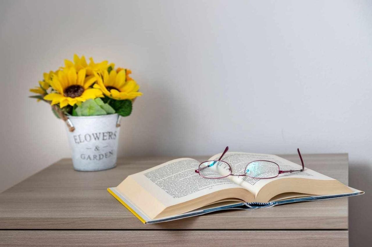 Milano City Apartments - Parking And Comfort - Spacious Apt Up To 8 Pax エクステリア 写真